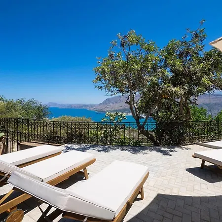 Kassiopeia Hriszí Aktí Haniá